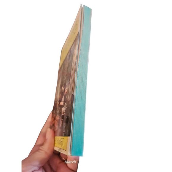 Plants for all seasons by Elspeth Hart - dell books - isbn 44006903125 - Picture 3 of 5